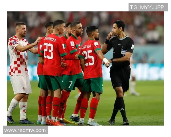 喜剧足球明星盘点那些在绿茵场上也能带来欢笑的球员们