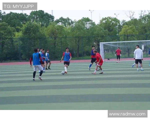 安庆足球明星的崛起与发展探秘以及他们对地方足球的影响 安庆足球明星的崛起与发展探秘以及他们对地方足球的影响