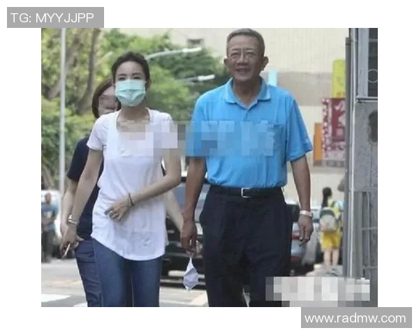 足球明星与中国妻子的浪漫爱情故事揭示文化交融与家庭幸福的美好篇章