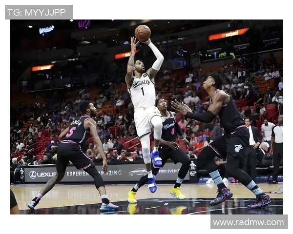 足球明星欧文如今的状态如何老了多少岁照片对比分析